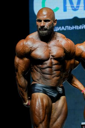 CLASSIC PHYSIQUE 178